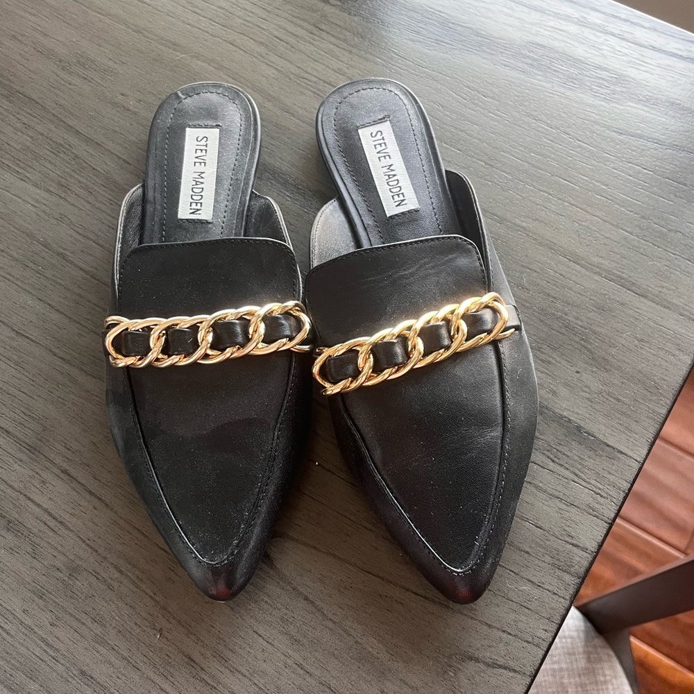 Steve Madden Black Leather Mules